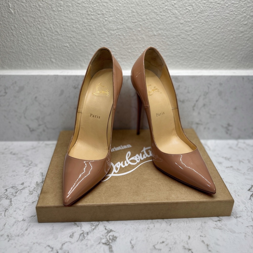 Louboutin So Kate 120 in nude patent. Size 40 (9)